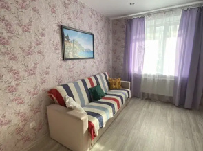 Na Tentyukovskoy 330 Flat