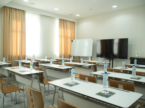 Отель Green Park