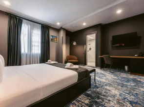 Отель Splendid Tbilisi