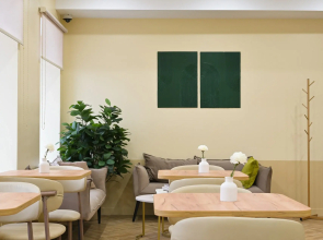 Отель Mirum Hotel