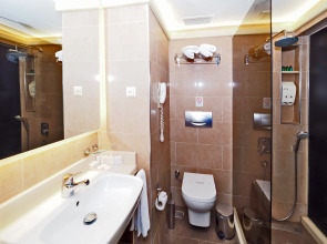 Отель Bulvar Palas Old City