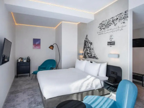 Hotel Golden Tulip Design Tbilisi