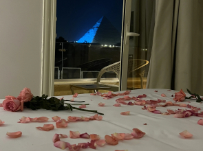Pyramids land Hotel