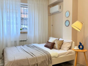 Квартира Комфортная Студия возле Моря на цокольном этаже