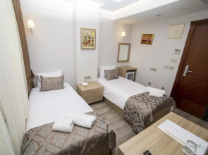 Отель HHK Hotel Downtown