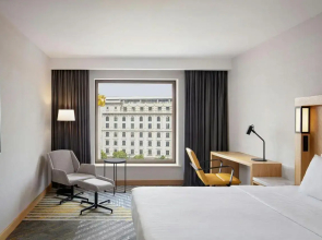 Отель Courtyard by Marriott Tbilisi