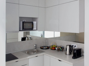 Апартаменты 4Кайф Kristall Studio с видом на море