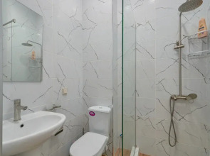 Апартаменты Family 8