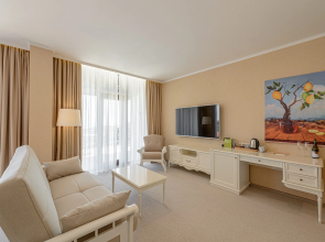 Отель Шато Пино