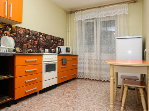 Na Ulitse Dizaynerov 3 Flat