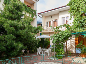 Marco Club Mini-hotel