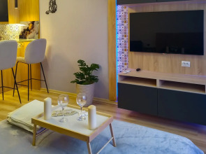 Апартаменты UNO APART на Степана Разина 2 38 м²