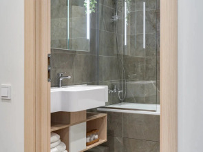 Апартаменты Selfy Apartment с панорамным видом на город и остров мечты