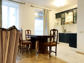 Apartamenty na Sadovom s vidom na Kreml'