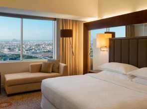 Sheraton Mall of the Emirates Hotel, Dubai