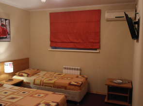 Отель Дронго