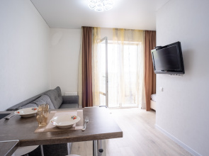 Apartamenty studia evro v elitnom ZK