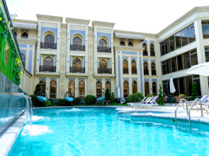 Kohinur Plaza Hotel