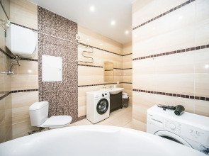 Апартаменты 3 комнатные Интернациональная 2 Центр города