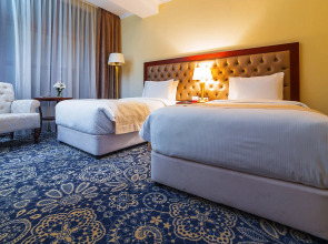 Отель Ramada by Wyndham Almaty