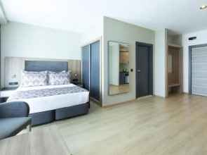 Апартаменты Euphoria & Residence