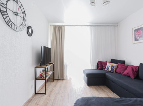 Апартаменты У нaс лучше, чeм дoма Sanset Героев Донбаса 10 кв 274