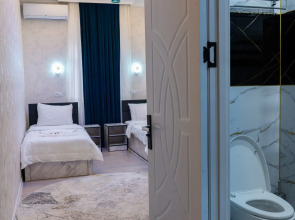 Отель Status Inn