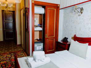 Royal Antique Boutique Hotel