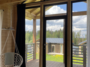 Дом Уютный домик у Игоры, белый