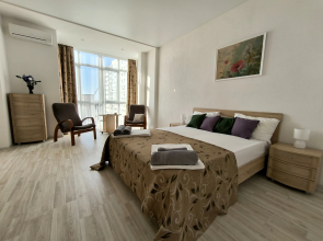 U Plyazha Admiralskaya Laguna V Zhk Lazurny Flat