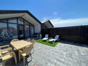 Sea Breeze U Morya Villa