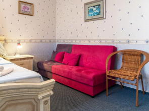 Вилла Гренч