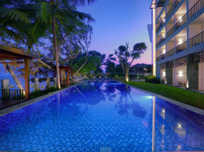 Aston Anyer Beach Hotel