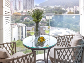 Квартира с бассейном на территории МореСолнцеАпарт