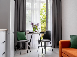 Квартира ПосуткаРу Очаровательная 16 Парк Культуры, Питьевая галерея и Рынок