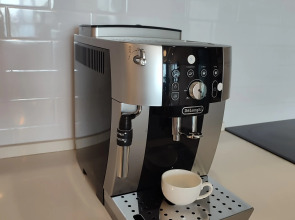 Апартаменты Шикарные В центре с видом на Золотой мост и Русский мост