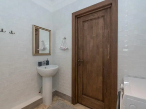 Апартаменты в Центре Города у Нарымского Сквера