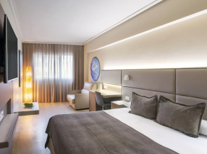 Отель Salles Pere IV Hotel