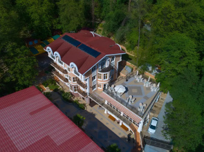 Pollyanna Villa Mini-Hotel