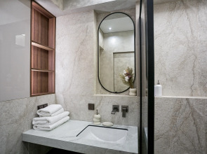 Апартаменты Студия с террасой и видом на море в Скай Плаза 3