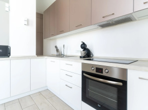 14 Апартаменты RADIUS Малышева 42А (11)