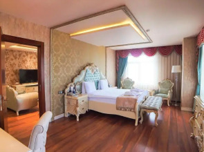 Wyndham Batumi Hotel