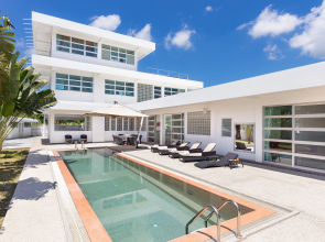 Villa Papaya