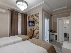 Отель Billuri Sitora