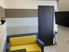 Апартаменты Тепличный проезд 7