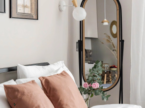 Апартаменты Бежевые в центре с кондиционером