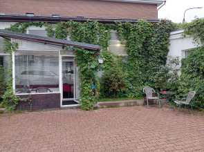 Отель Кристайл