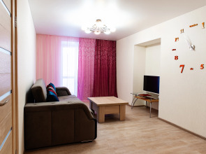 Апартаменты Двушка на Ленинградской 136