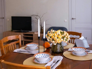 Very Zvezdayevoy Flat