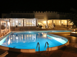 Porto Scoutari Romantic Hotel & Suites